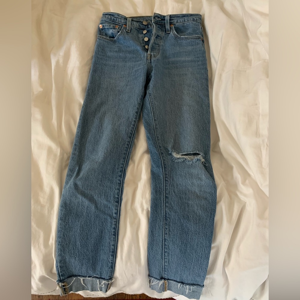 Levi high waisted jeans